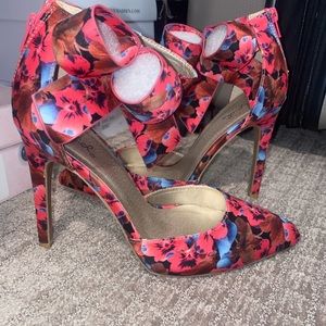 Floral Bow Heel